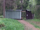 Kesäkäytössä wc:t (vesi tulee) + talvikäytön PuuCee