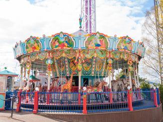 Kuvan kautta Linnanmäen sivuille!